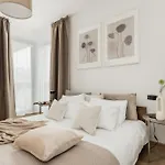 Ts New Town Апартаменты